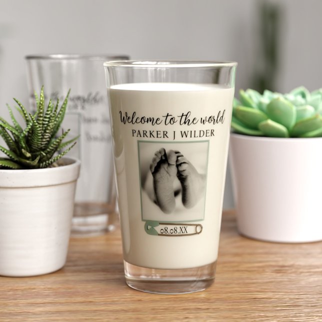 Verre Photo Bienvenue bébé garçon fier parent parent (Welcome to the world little one! Upload your baby photo to this lovely keepsake glass and your name)