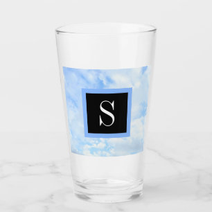 Verre Photo ciel bleu clair nuageux avec une initiale un