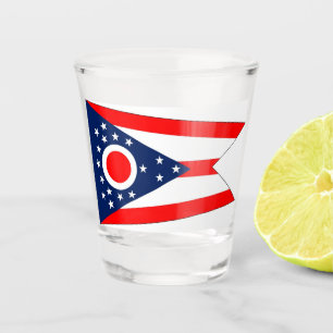 Verre photographié patriotique avec drapeau de l'O