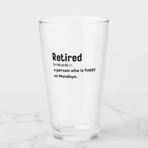 Verre Retraité une personne qui est heureux le lundi dr