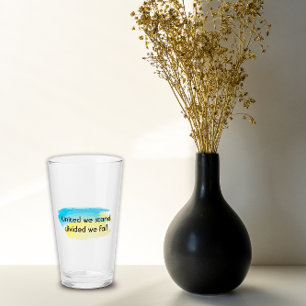 Verre United we stand Ukraine citation jaune bleu