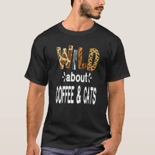 Verrückt nach Kaffee und meiner Katze T-Shirt