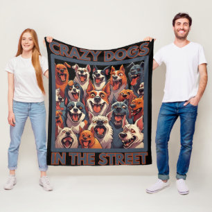 Verrückte Hunde auf der Straße Fleecedecke