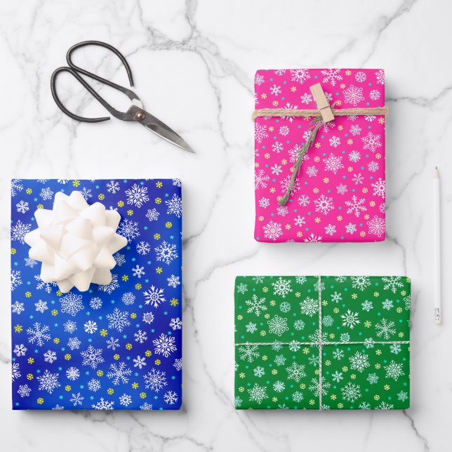 Verschiedene Schneeflocken formt blau pinkfarben,  Geschenkpapier Set (Vorderseite)