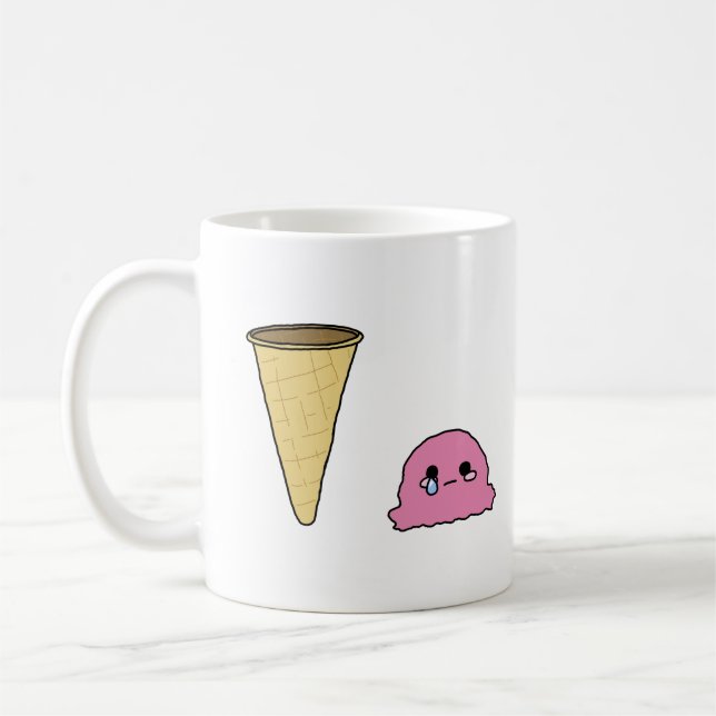 Verschüttetes Eis Kaffeetasse (Links)