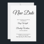 Verspätete Hochzeitsankündigung Elegantes neues Da Einladung<br><div class="desc">Hier ist eine einfache Karte, um Ihre Gäste zu benachrichtigen, wenn es notwendig ist, um Ihr Hochzeitstag zu ändern. Verwenden Sie die Vorlagenfelder, um Ihre persönlichen Daten hinzuzufügen und dieses elegante, minimalistische Design zu Ihrem eigenen zu machen. Der weiße Hintergrund kann in eine beliebige Farbe geändert werden. Alle Schriftart und...</div>