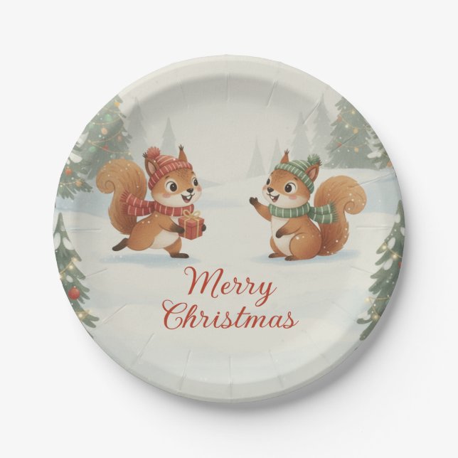 Verspielte Eichhörnchen im Weihnachts-Winterwald Pappteller (Vorderseite)