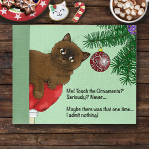 Verspielte grüne süße Weihnachts braune Katze Humo
