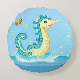 Verspieltes Cartoon-Seepferdchen in blauem Wasser Rundes Kissen