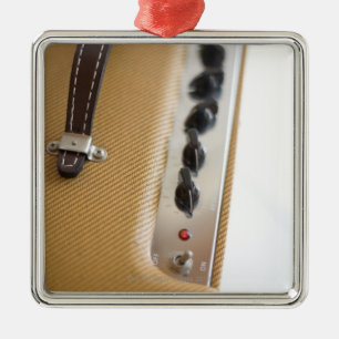 Verstärker 2 ornament aus metall