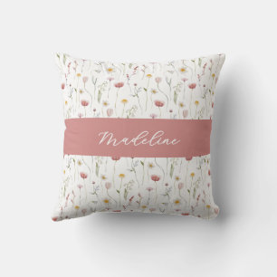 Verstaubtes rosa Wasserfarben-Wildblumen-Monogramm Kissen