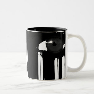 Verstecken hinter den Schmerz Zweifarbige Tasse