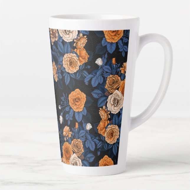 Versteckt in den Rose, orange und blau Milchtasse (Rechts)