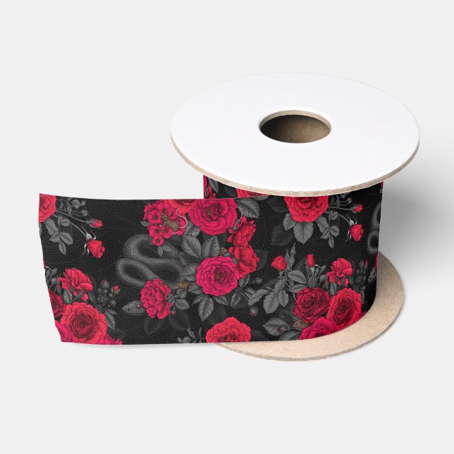 versteckt in den Rose Satinband (Spule)