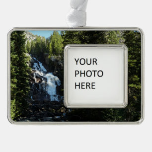 Versteckte Wasserfälle im Grand Teton Nationalpark Rahmen-Ornament Silber