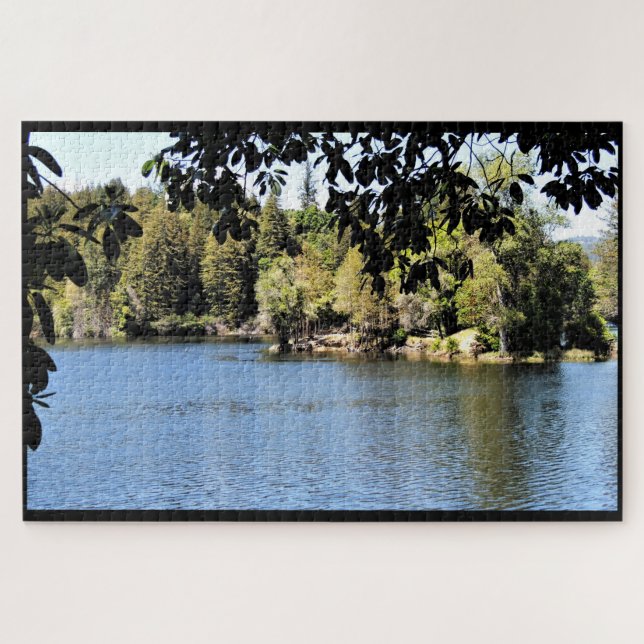 Versteckter Friedlicher See (Horizontal)