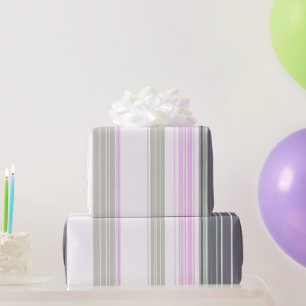 Vertikale Streifen in Grau und Rosa. Geschenkpapier