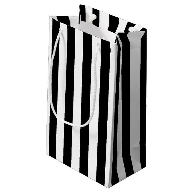 Vertikale Streifen in Schwarz und Weiß Kleine Geschenktüte (Rückseite Schrägansicht)