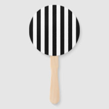 Vertikale Streifen schwarz und weiß gestreift