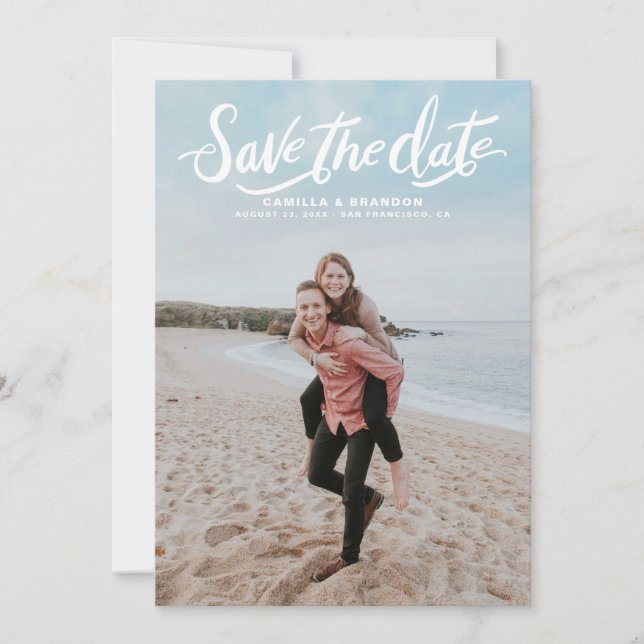 Vertikales Foto mit Skripthandschrift Save the Dat Ankündigung (Vorderseite)
