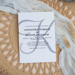 Vertikales modernes Monogramm | Blue Wedding Einladung<br><div class="desc">Diese stilvollen Einladungen zur Hochzeit zeigen Ihr Monogramm in einem großen,  modernen Text in staubblau auf weißem Hintergrund. Ein schlichter,  eleganter Look für Ihre moderne Hochzeit.</div>