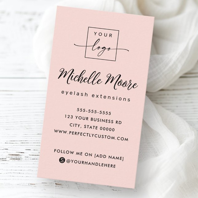 Vertikales, rosa Logo Visitenkarte (Blush pink vertical custom logo business card)