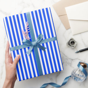 Vertikales Stricksegler Blau- und Weißmuster Geschenkpapier