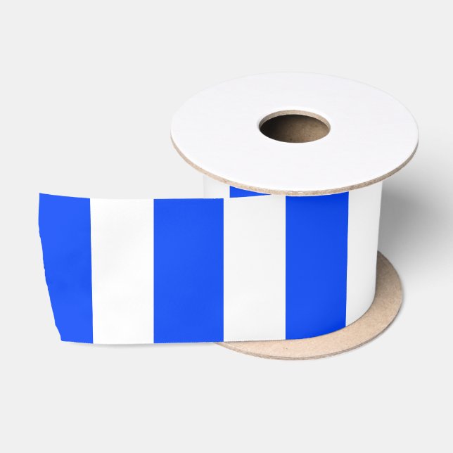 Vertikales Stricksegler Blau- und Weißmuster Satinband (Spule)