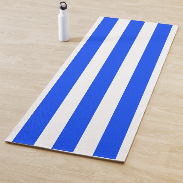 Vertikales Stricksegler Blau- und Weißmuster Yogamatte (Beispiel)