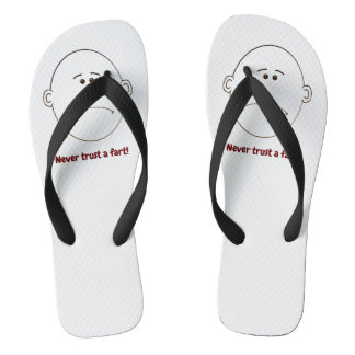 Vertraue niemals einer Furz! Badesandalen