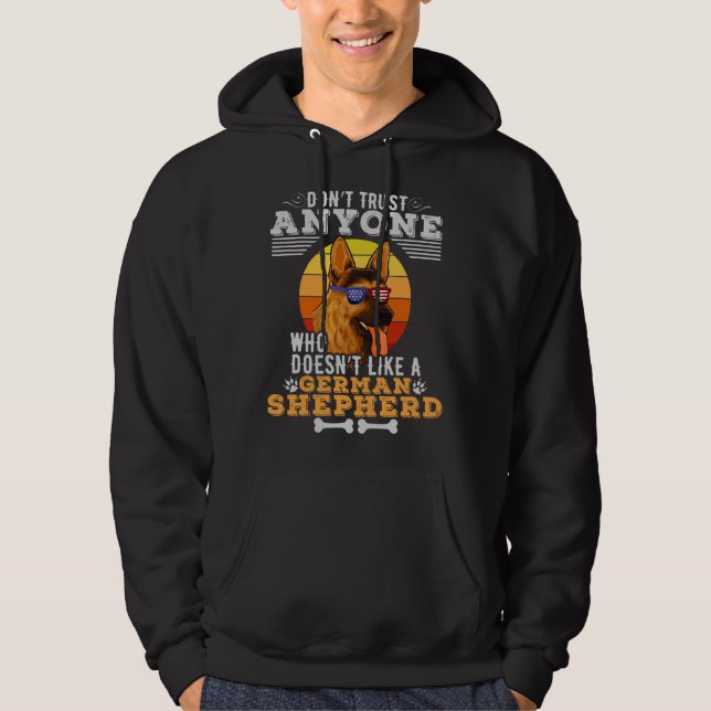 Vertraue niemandem, der keinen deutschen Hirten ma Hoodie (Vorderseite)