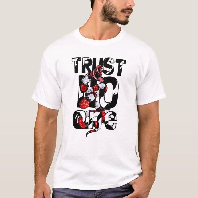 Vertrauen Sie niemandem außer mir, dass ich nieman T-Shirt (Vorderseite)