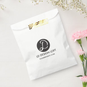 Verwenden Sie einfach Ihr Logo und Ihre Website Geschenktütchen