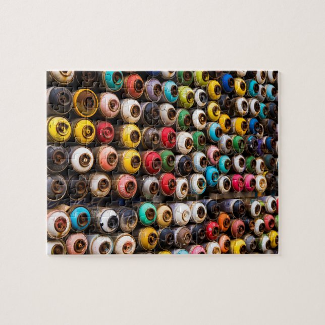 Verwendete Spray Paint Cans (Horizontal)