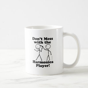 Verwirren Sie nicht mit dem Harmonika-Spieler Kaffeetasse