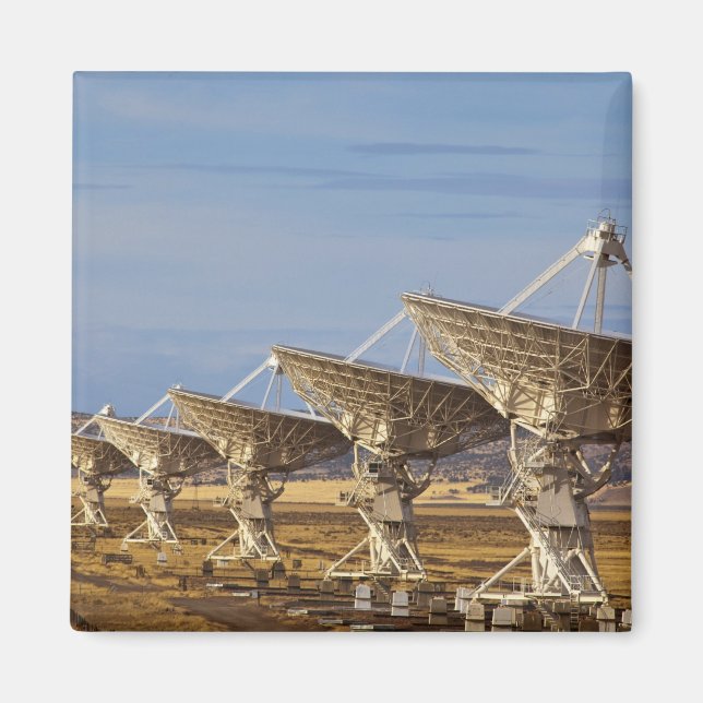 Very Large Array aka National Radio Astronomy Magnet (Vorne)