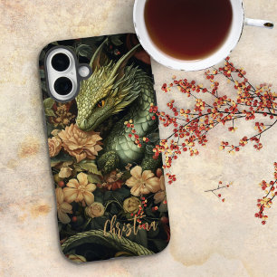 Verzauberter grüner Drache mit eleganter Blumenano iPhone 16 Plus Hülle