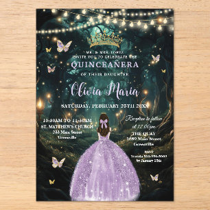 Verzauberter Wald Lila Flieder Kleid Quinceañera Acryleinladungen