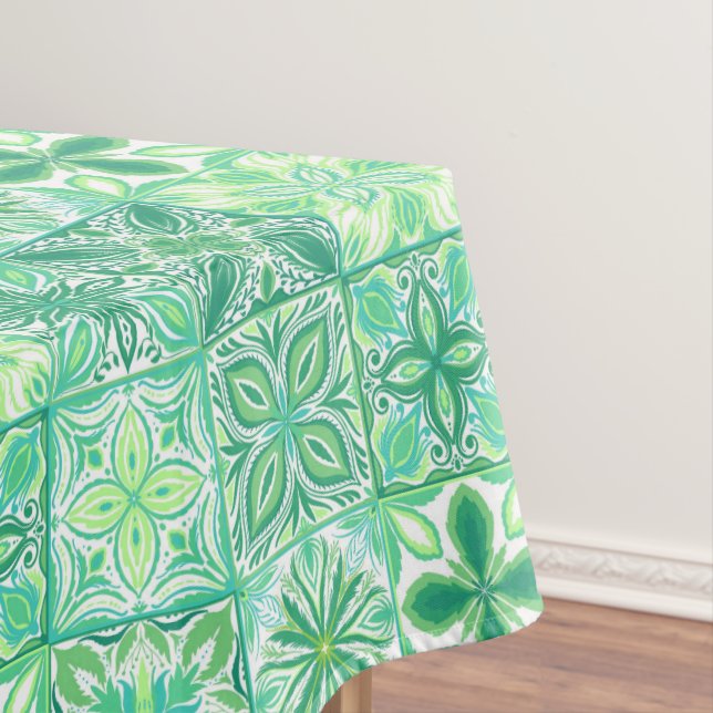 Verzierte grüne und weiße Fliesen Tischdecke (Beispiel)