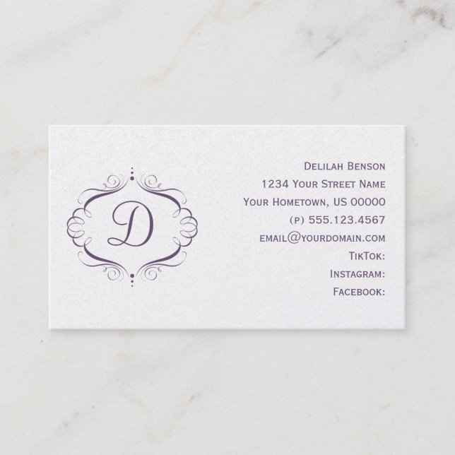Verzierte Lila Monogramm-Visitenkarte Visitenkarte (Vorderseite)