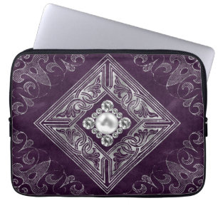 Verzierte Opulenz   Lila und Silberschmuck Geblüht Laptopschutzhülle