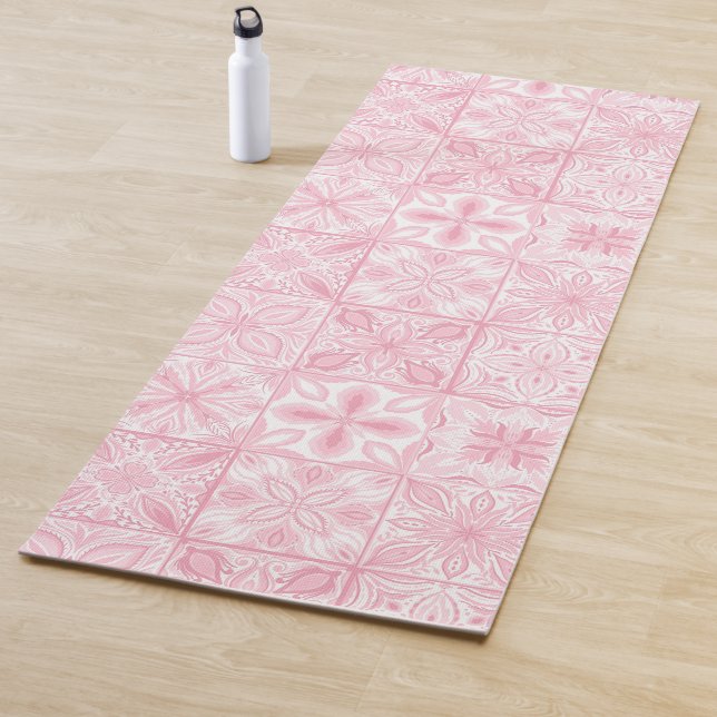 Verzierte rosa Fliesen Yogamatte (Beispiel)