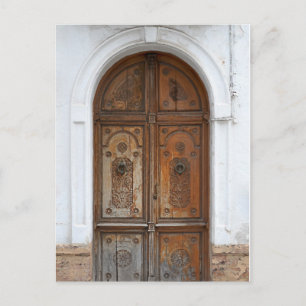 Verzierter rustikaler hölzerner Tür Postkarte