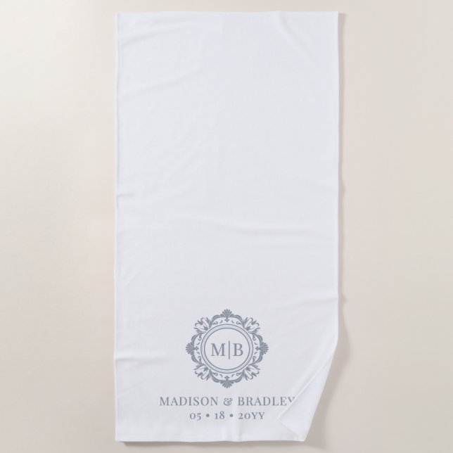 Verziertes florales Monogramm Hochzeit Elegantes S Strandtuch (Vorderseite)