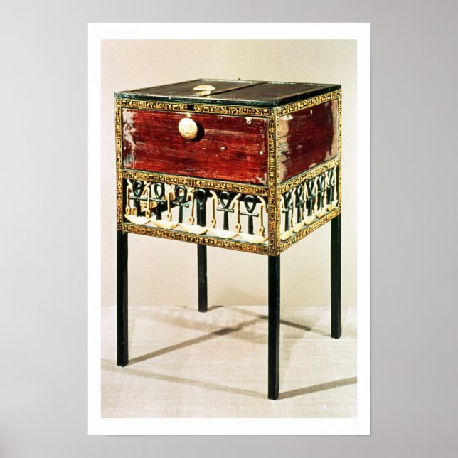 Verziertes Kabinett aus dem Schatz von Tutankhamun Poster (Vorne)