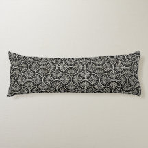 VERZIERTES SCHWARZ- UND KREAART-DECO-MUSTER