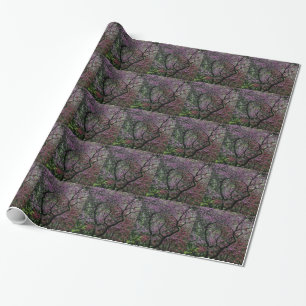 Verzweigungen und Blüten Geschenkpapier