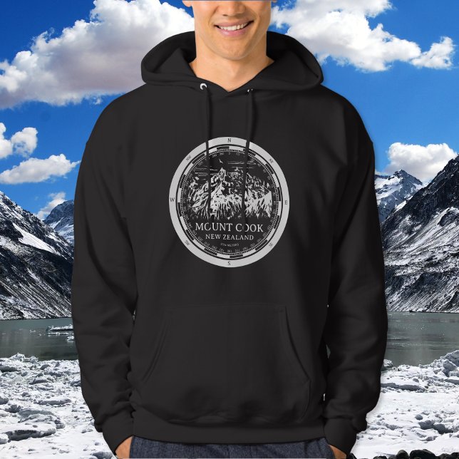 Veste À Capuche Aoraki Mount Cook - Canterbury Nouvelle-Zélande (Mount Cook New Zealand Hoodie in Back with a white compass and mountain illustration)