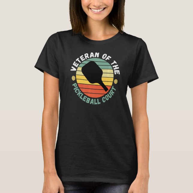 Veteran von Pickleball Court Funny Player Paddle M T-Shirt (Vorderseite)