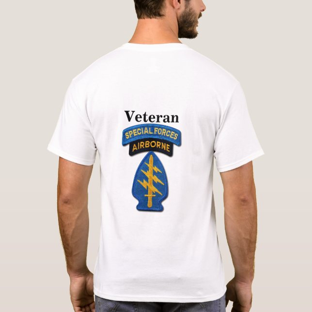 Veterane der Kraft-Gruppen-grünen Barett-SFG SF T-Shirt (Rückseite)